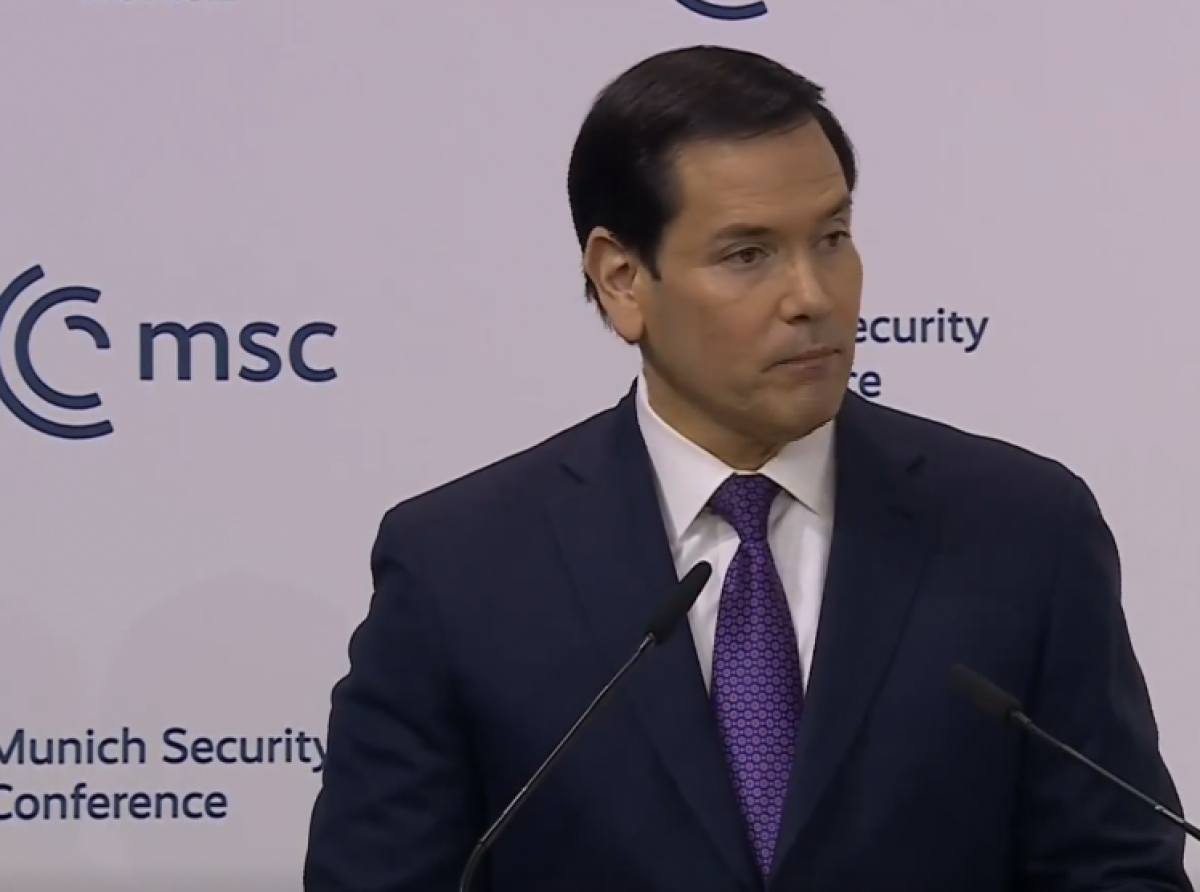 Claudia No Está en Los Planes